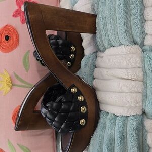 NWT: Steve Madden Kashtyn Black Braided Strap